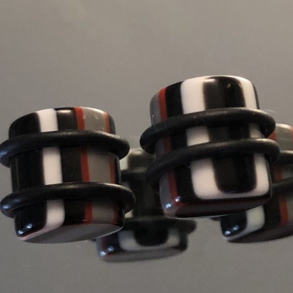 Dusty’s Body Jewelry Jewelry - * 3/$18 Pair (2) 8mm 0g gauge Acrylic Stripe Plugs